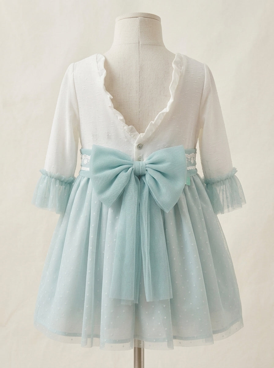 Vestido tul verde manga con volante