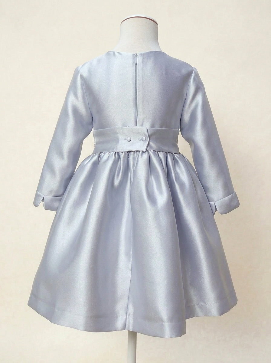 Vestido mikado gris perla y fajin