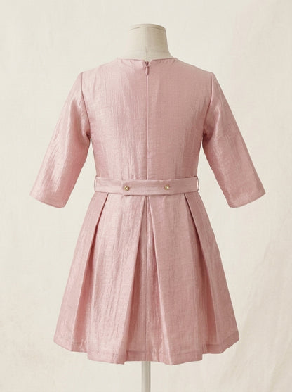 Vestido rosa con manga francesa