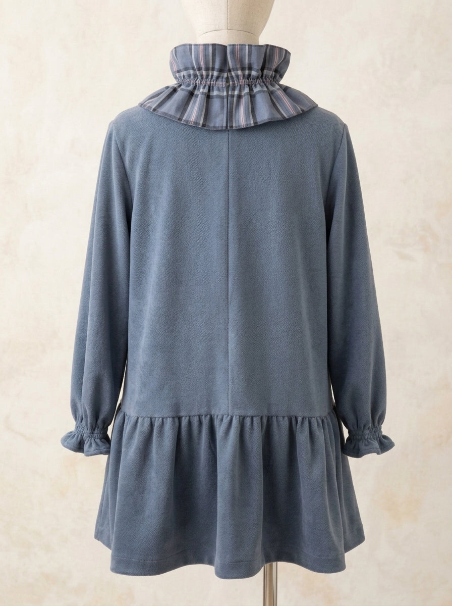 Vestido azul con cuello cuadros desmontable