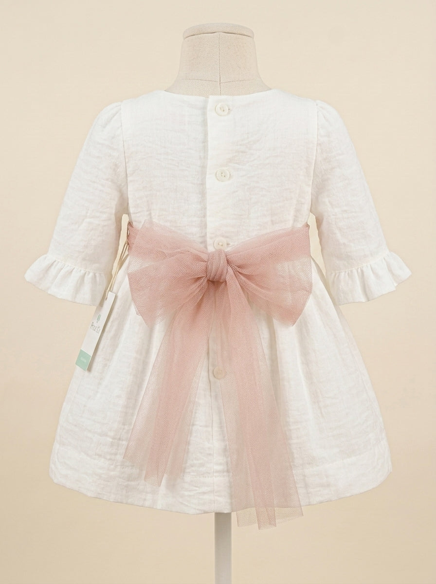 Vestido bambula blanco y fajin rosa