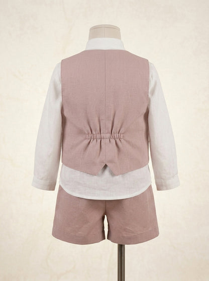 Conjunto camisa, short, chaleco y fajin rosa empolvado