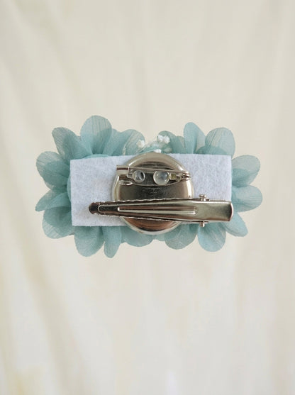 Tocado/broche pequeño flores verdes