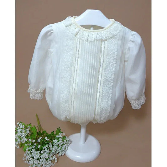 Pelele organza beig con lorzas y puntilla - PARDALETS