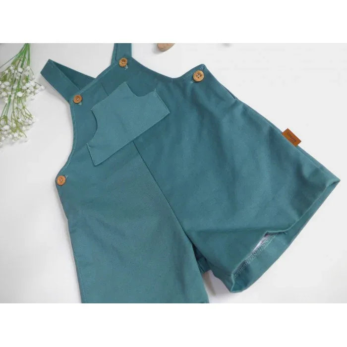 Peto color verde con bolsillo delantero - PARDALETS
