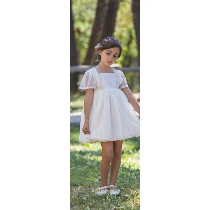 Vestido beig tul bordado y fajin azul - PARDALETS