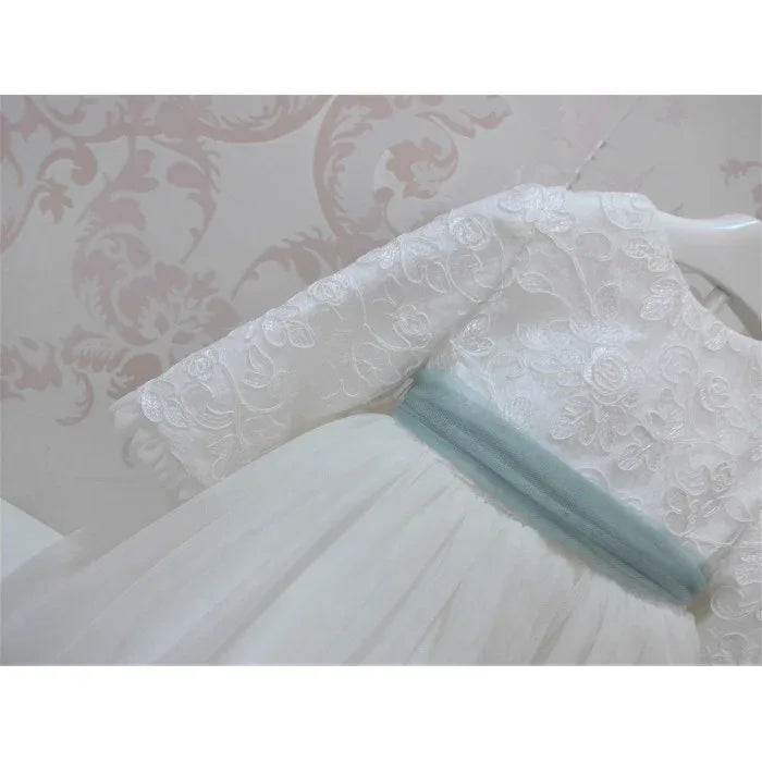 Vestido blanco roto cuerpo tul bordado floral y fajin verde - PARDALETS