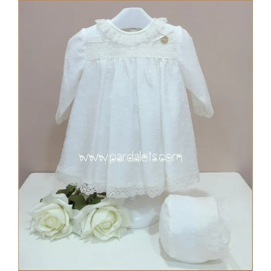 Vestido bordado manga larga con puntillas y capota - PARDALETS