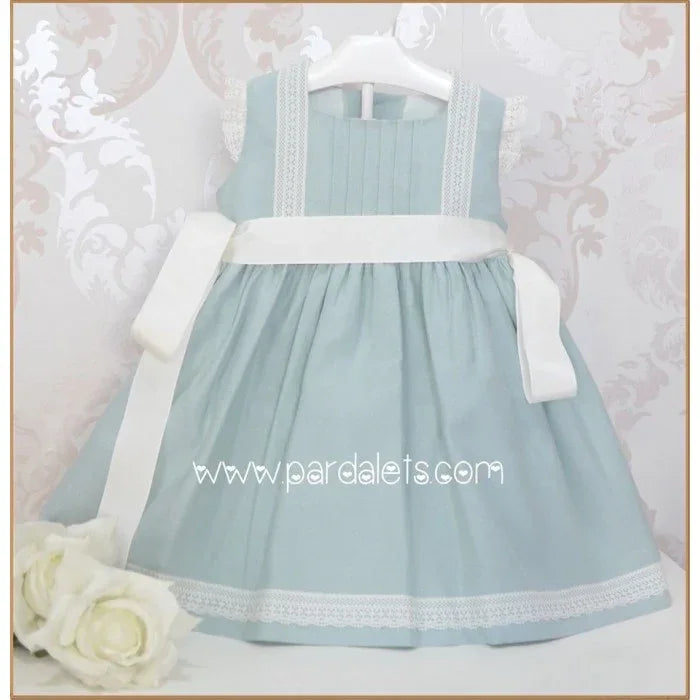 Vestido lino verde agua y puntillas y lazo beig - PARDALETS