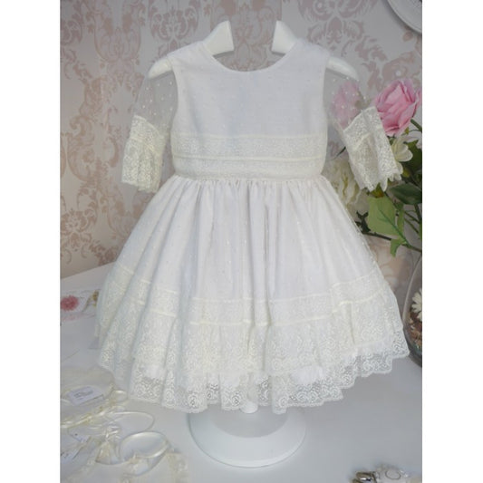 Vestido puntillas y tul bordado blanco