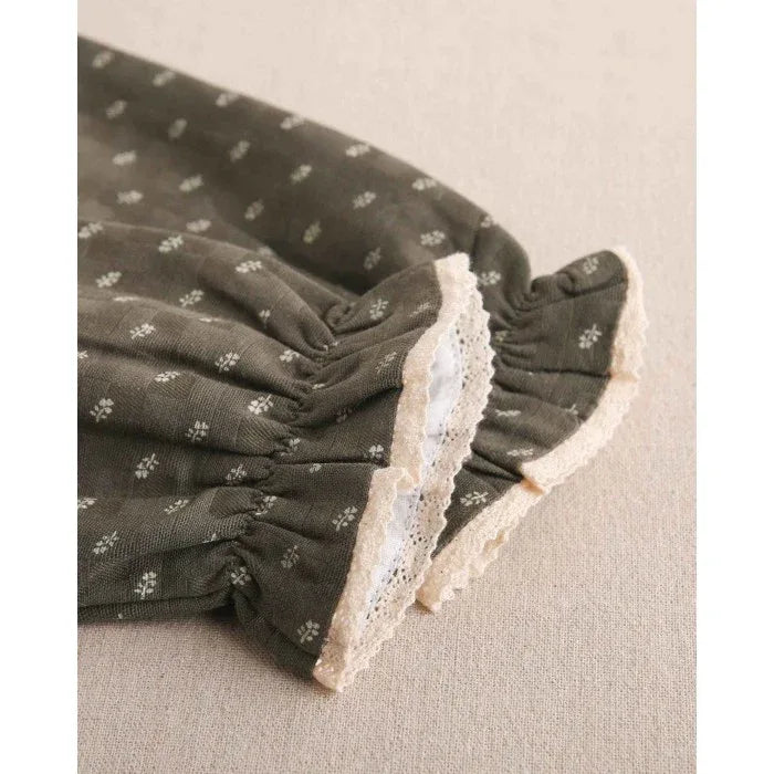 Vestido verde con hojitas beig - PARDALETS