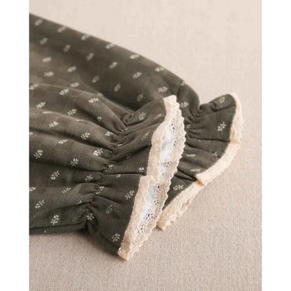 Vestido verde con hojitas beig - PARDALETS