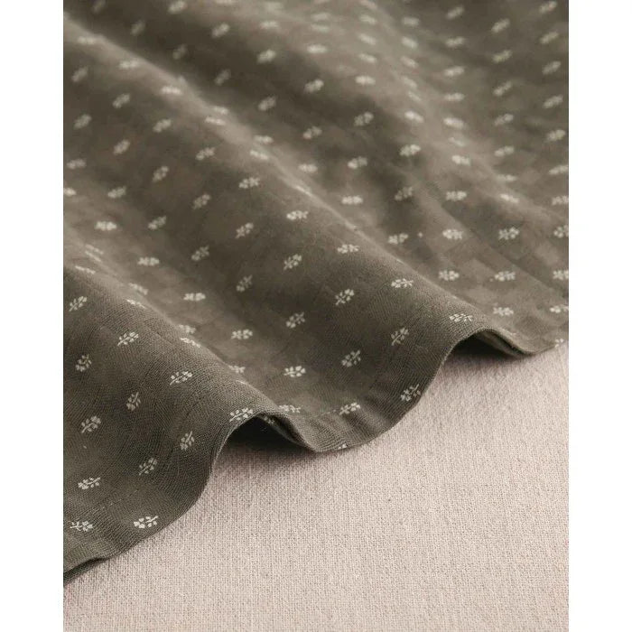 Vestido verde con hojitas beig - PARDALETS